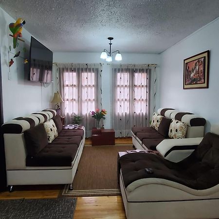 Apartamento 32 Juana De Arco キト エクステリア 写真