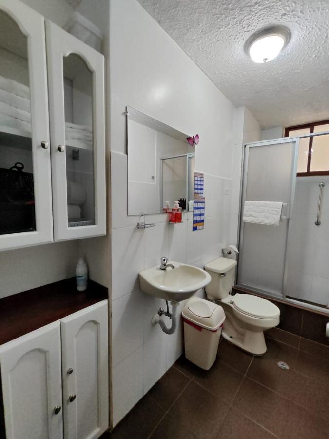 Apartamento 32 Juana De Arco キト エクステリア 写真